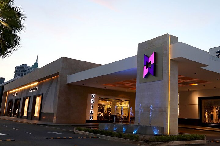 Private Shopping Experience in Panama City - Image 3