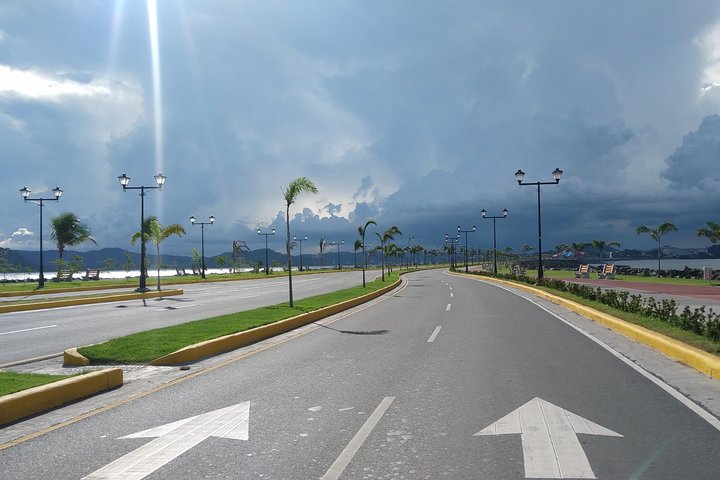 Private Tour Layover in Panama - Image 4