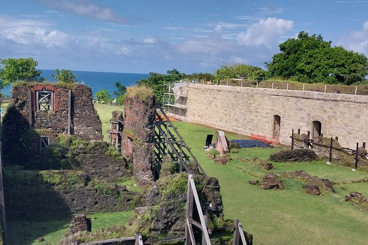 Private VIP Ocean to Ocean Panama Canal and Lake Discovery Tour - Image 1