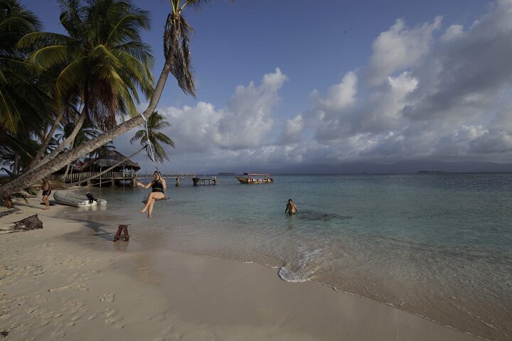 San Blas for a day in a private plane - Image 5