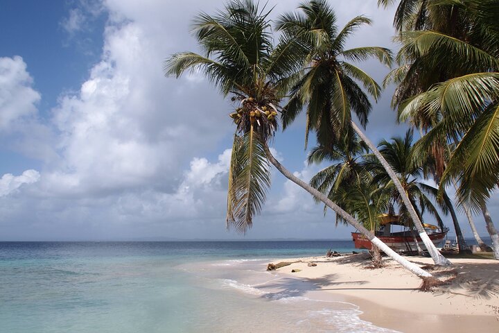 San Blas for a day in a private plane - Image 2