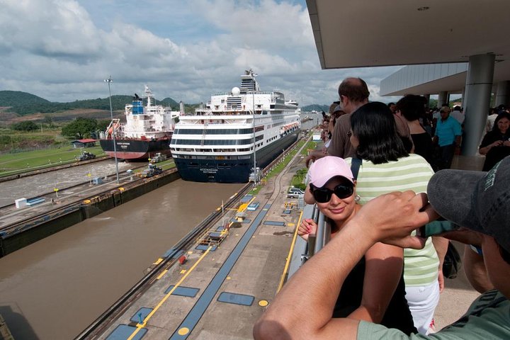Shared-City Tour Express In Panama City  - Image 1