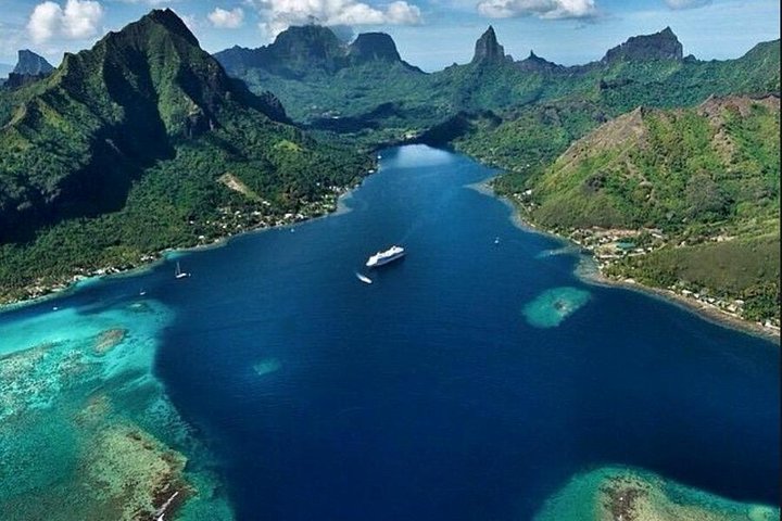4x4 Moorea Safari Tours :  - Image 3