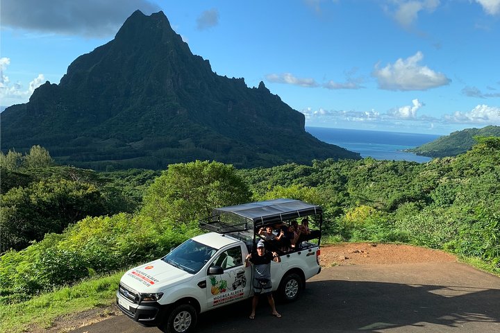 4x4 Moorea Safari Tours :  - Image 1