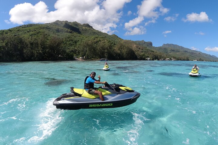 Moorea Solo or Twin 2 hours Jet Ski Tour - Image 1