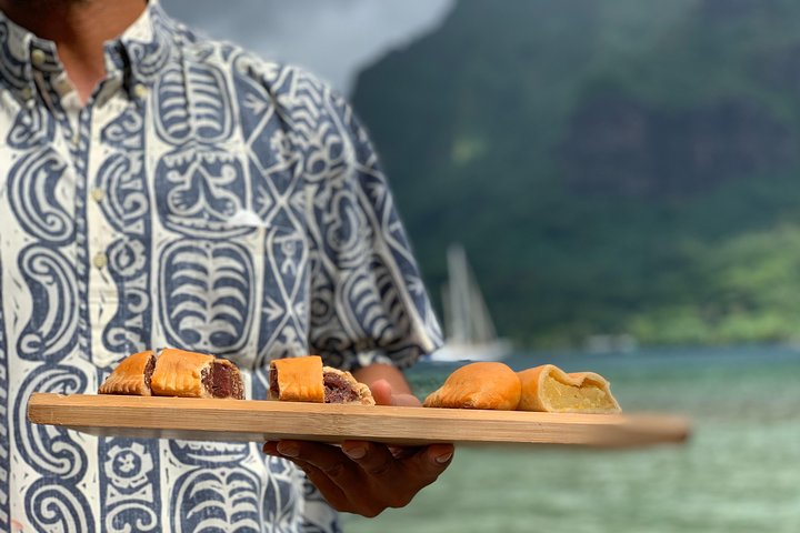 Moorea Street Food Tour - Image 3