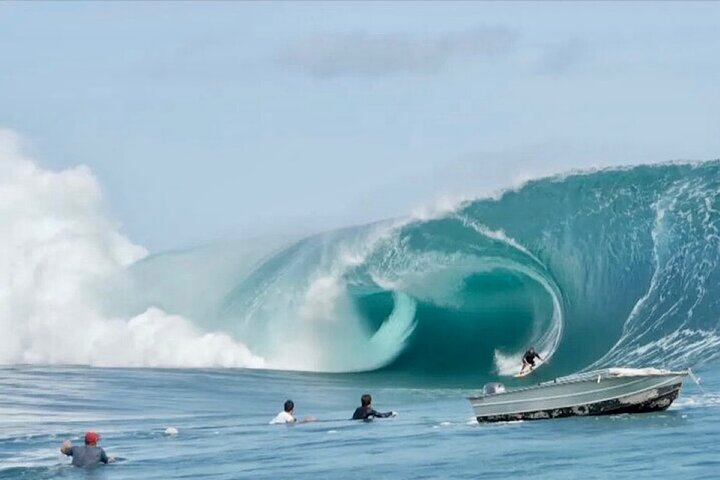 Tour of the island and Peninsula WITH Paragliding and Taxi Boat (Teahupoo) - Image 3