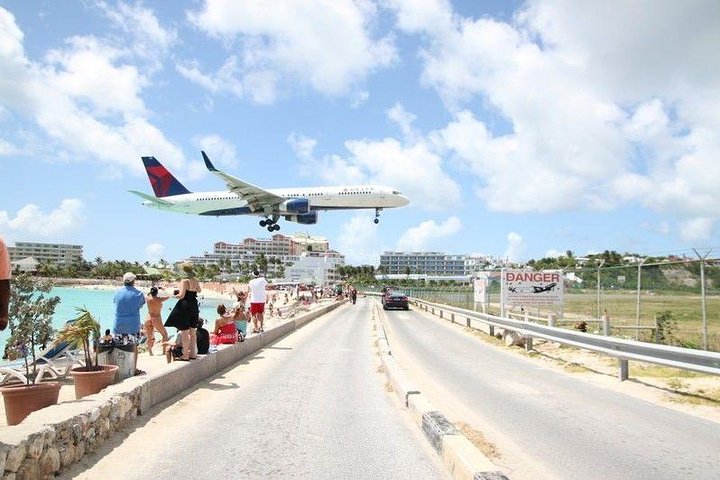 FUN DAY St.Maarten Island Sightseeing Tour with Beach - Image 1