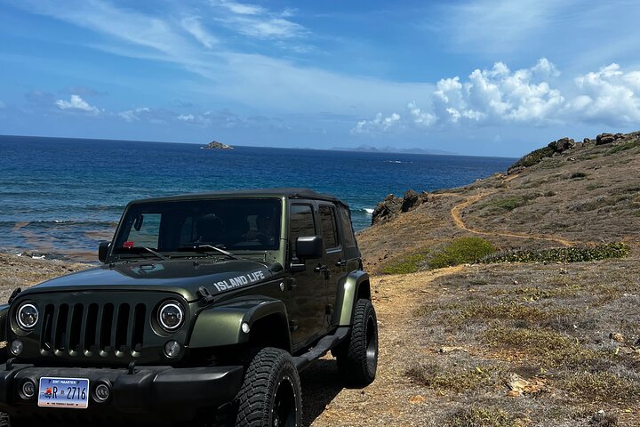 Guided Jeep Tour Exploring French and Dutch St Maarten - Image 1
