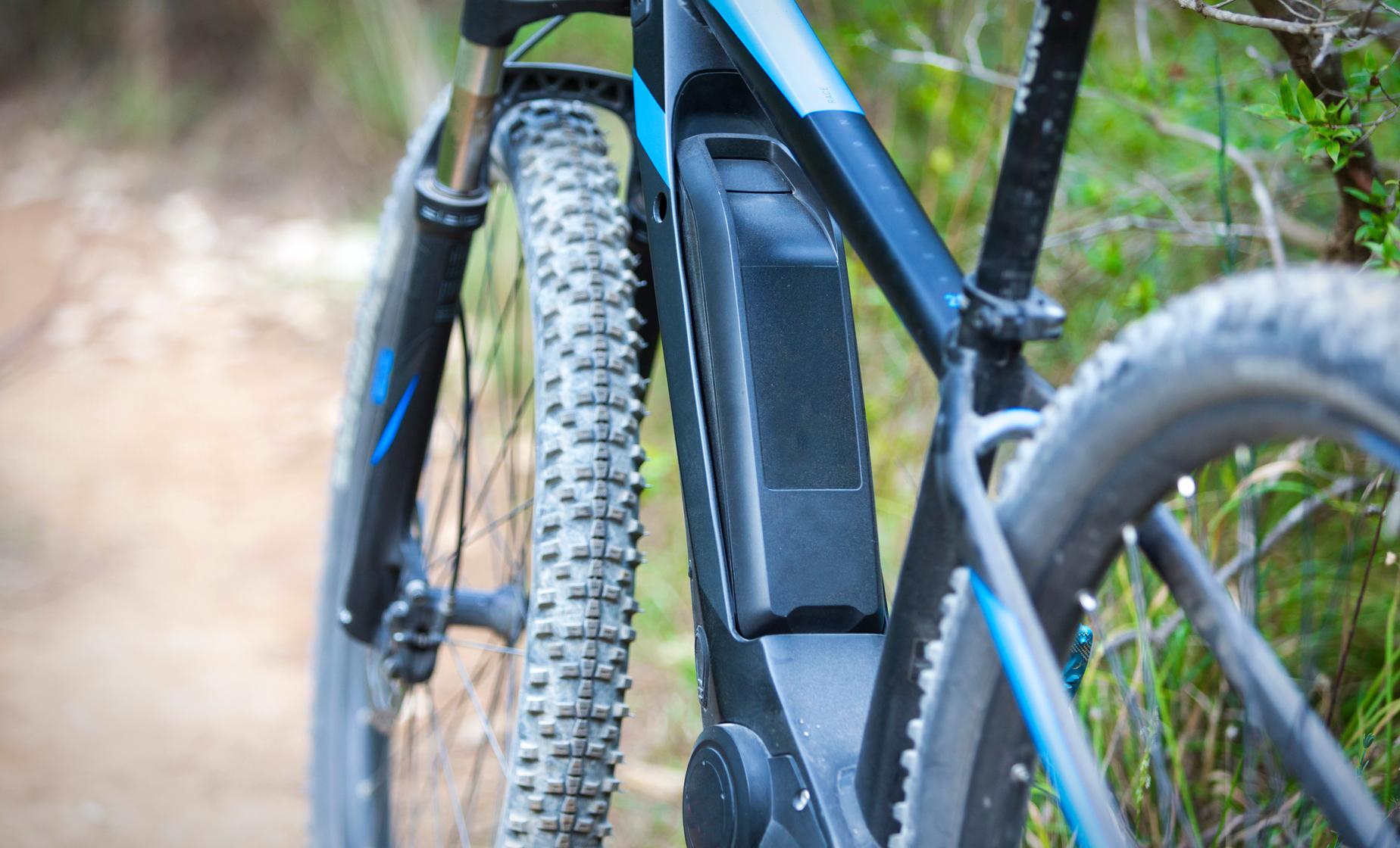Island Tour by E-Bike - Image 1