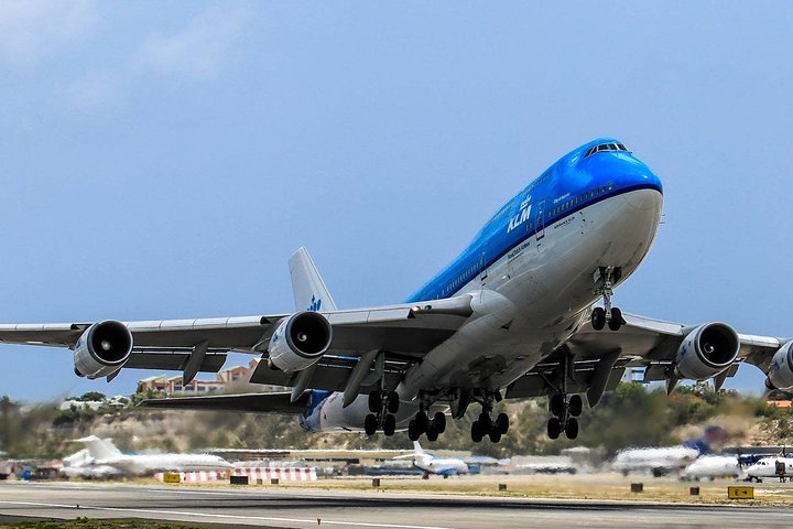 The Maho Beach experience - Image 2