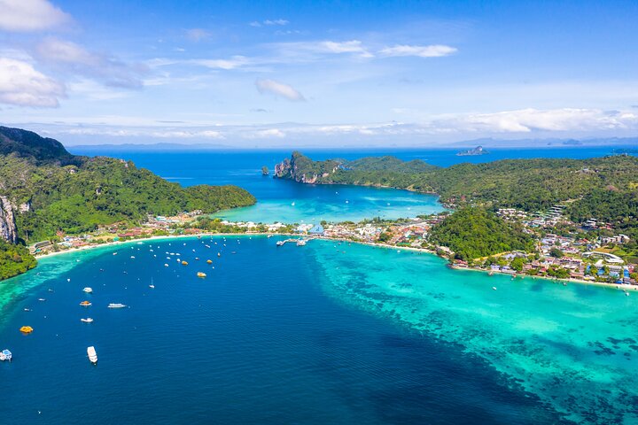 Amazing Phi Phi Island & Maya Beach and Snorkeling Day Trip with Lunch - Image 1