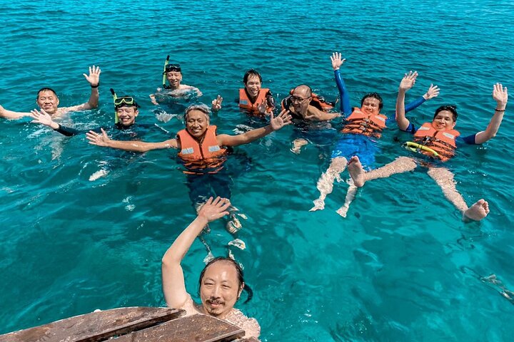 Koh Rok and Koh Ha Private Boat Tour - Image 4