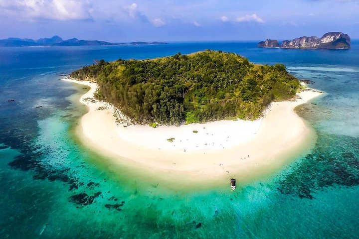 Phi Phi & Bamboo Islands Snorkeling Trip w/ Lunch by Speedboat - Image 1