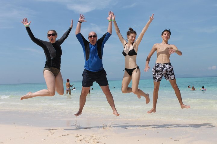 Phi Phi Islands Day Tour Bamboo and Maya Bay with Lunch By Speedboat  - Image 4