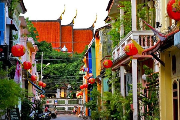 Phuket Best City & Sightseeing Tour - Image 1