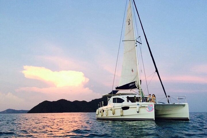Private Catamaran Yacht Charter to Maiton & Coral Islands - Image 4