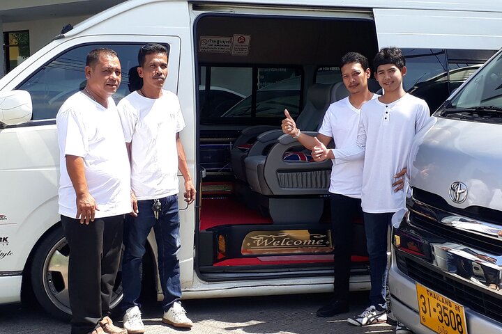 Private City Tour around Phuket - Image 3