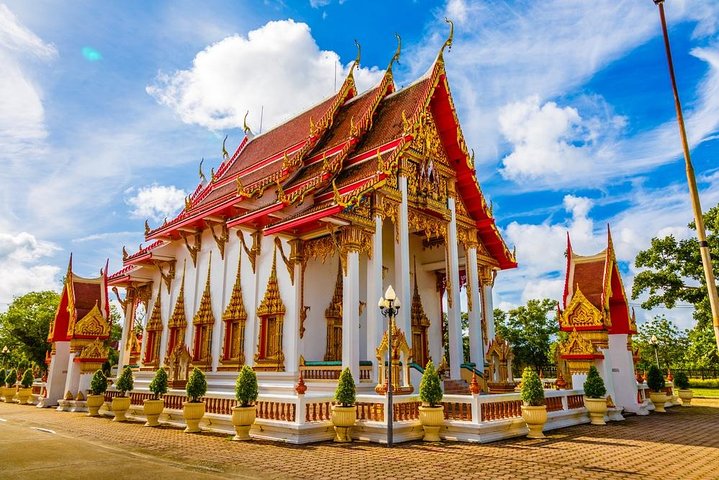 Small Group Phuket City and Shopping Tour  - Image 1