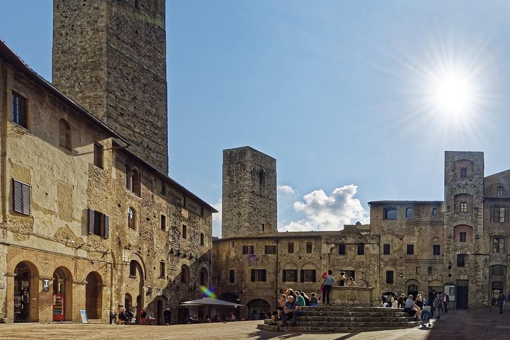 Private car trip to San Gimignano from Florence (4 h) - Image 3