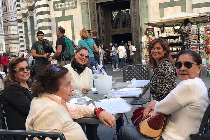 Private educational and guided custom tours by walk and by confortable M/B van - Image 2