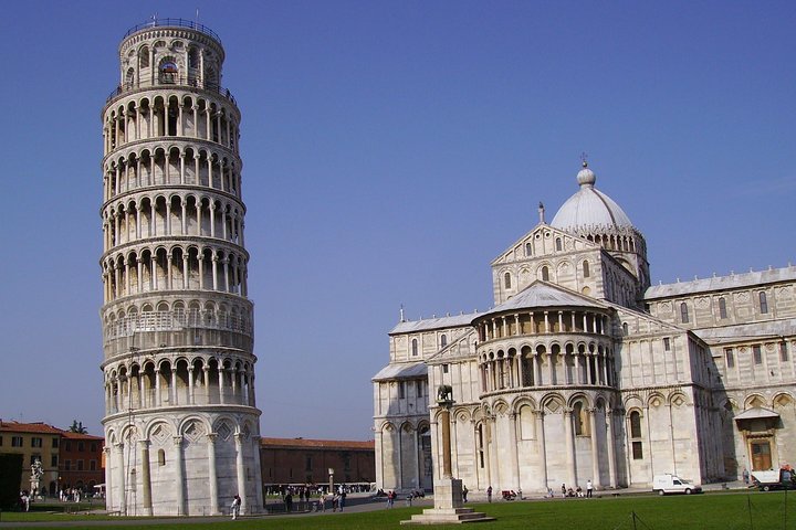 Private Pisa and Lucca Tour - Image 3