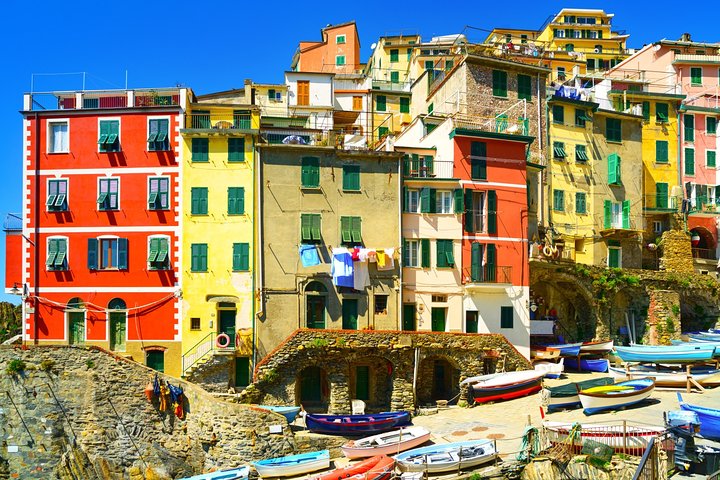 Private Tour: "Visit Wonderland Cinque Terre" in one day - Image 2
