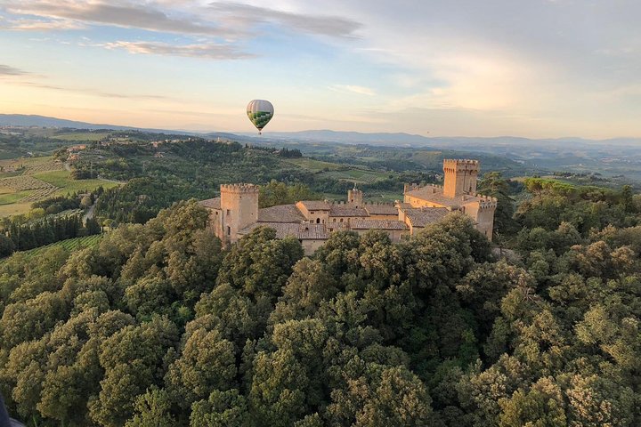 Proposals and Romantic Experiences in Tuscany - Image 3
