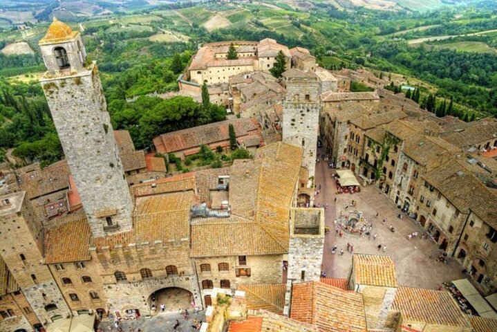 Shore excursion from Florence to San Gimignano and Siena - Image 4