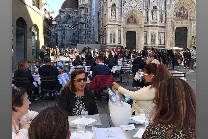 Strolling through Florence - Image 2