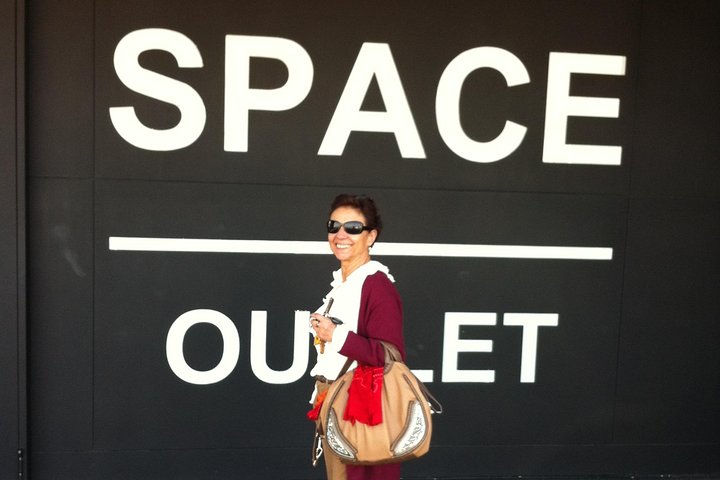 The MALL Outlets and Prada Shopping Tour - Image 3
