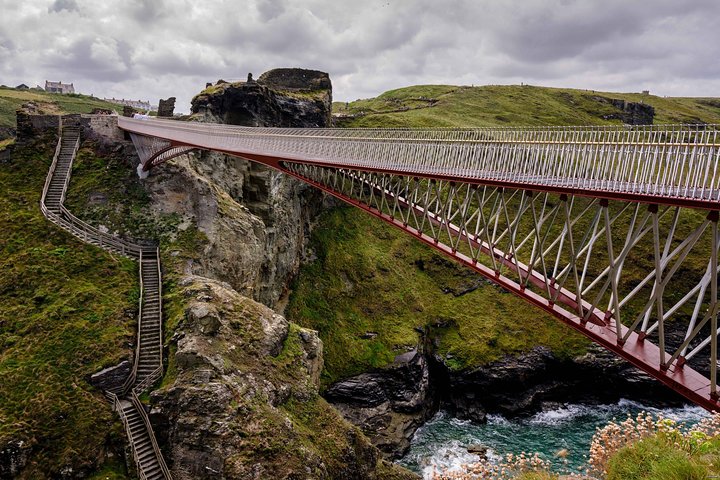 Doc Martin and The Legend of King Arthur Tour  - Image 2