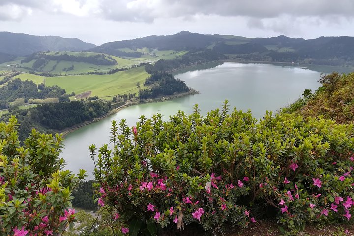 Adapted Van tour - Furnas (Full day) - Image 1