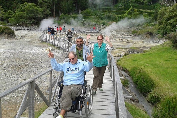 Adapted Van tour - Furnas (Full day) - Image 5