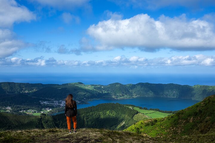 All of the West & Sete Cidades Volcano - Image 3