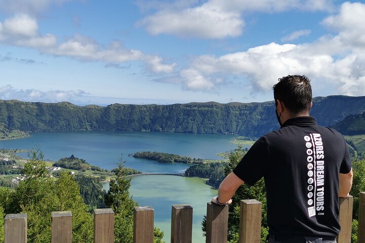 Azores: Shore Excursion Sete Cidades - Blue & Green Twin Crater Lakes  - Image 3
