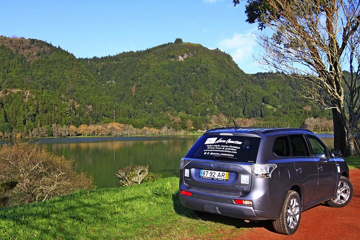 Family PRIVATE Hybrid 4X4 Tour - Furnas (Inc Hot Springs & Lunch) - Image 3