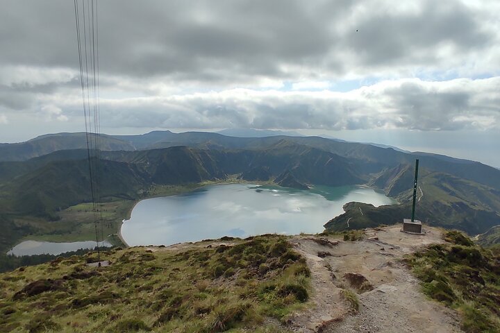 Full-day Private 4x4 Jeep Tour in São Miguel Island - Image 2