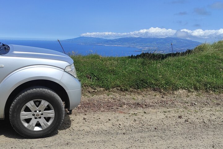 Full-day Private 4x4 Jeep Tour in São Miguel Island - Image 1