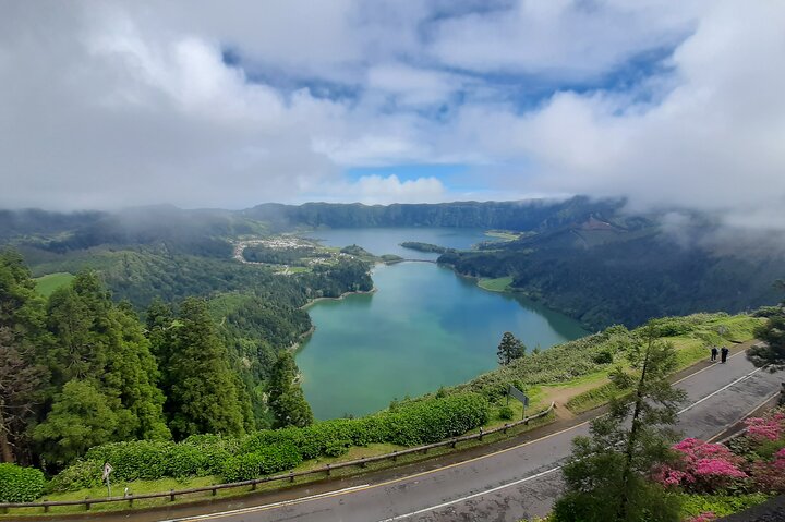 Full Day Private Tour Sete Cidades with Snorkeling and Lunch - Image 4