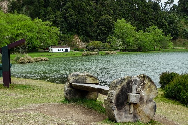 Full day tour from Ponta Delgada to Furnas volcano and hot springs - Image 3