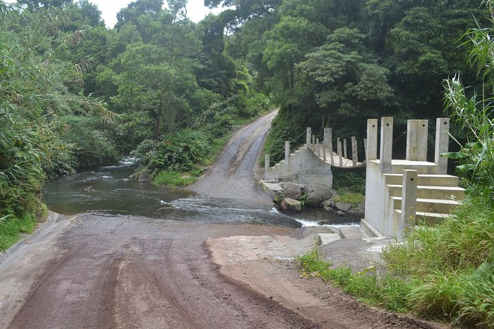Half Day Walking Tour Salto do Cabrito and Hot Springs - Image 4