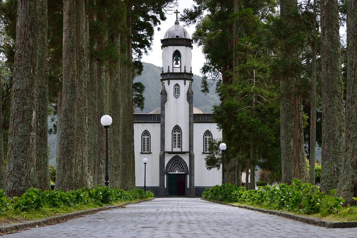 Jeep Tour - Sete Cidades (Half day) - Image 2