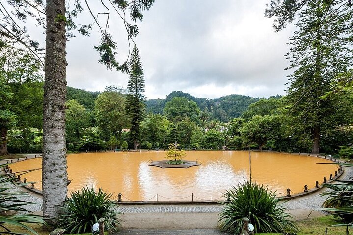 Private Guided Tour and Thermal Baths in São Miguel - Image 3