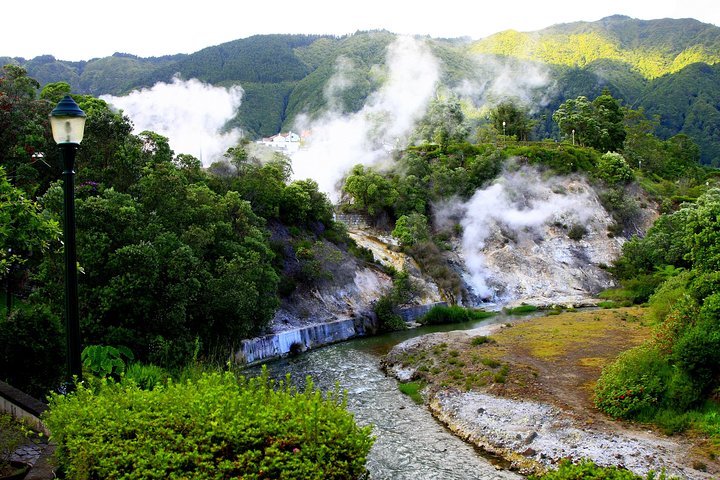 PRIVATE Hybrid 4X4 Tour - Full Day Furnas (Inc Hot Springs and 3 Course Lunch) - Image 2