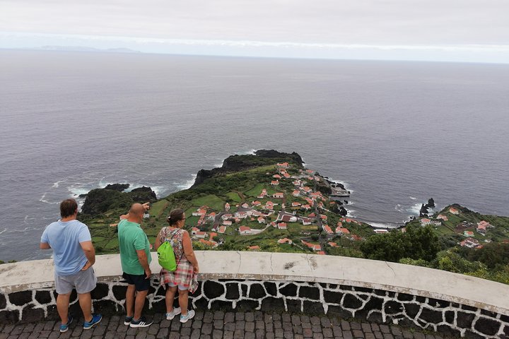 S. Jorge Van Tour - Full Day with Activities - Image 4