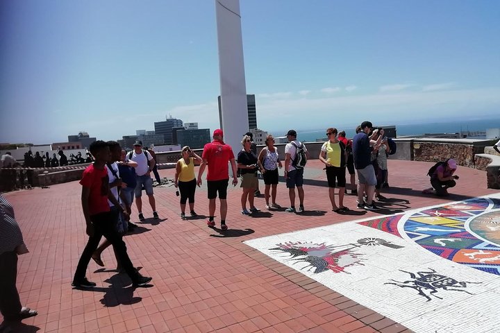 City & Historical Tour - Image 1