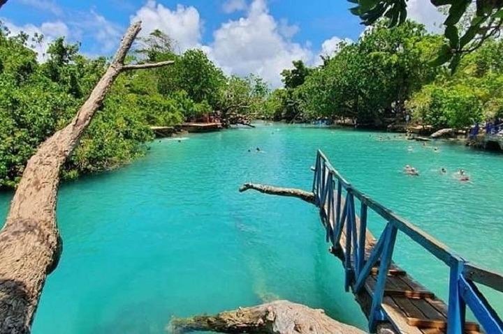 Kayaking 3in1 tour in Port Vila - Image 5
