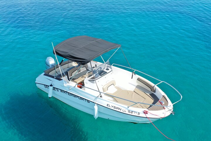 Luxury Line 100hp Self Drive Karnic Boat Rental - Image 1