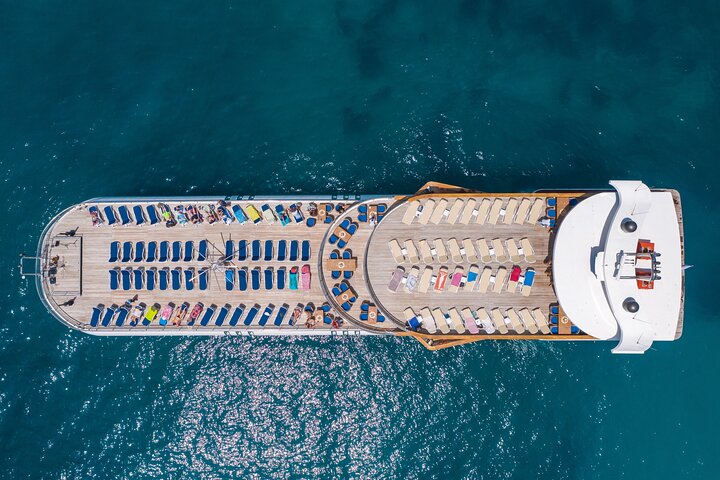 Ocean Vision | Half Day with BBQ Cruise - Image 1